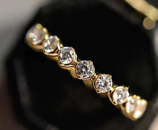 Spring Qiaoer 925 Silver Diamond Wedding Ring for Women